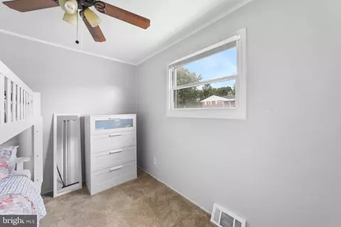 Bedroom - 5521 Lanham Way, Baltimore, MD 21206 photo 4 of 8