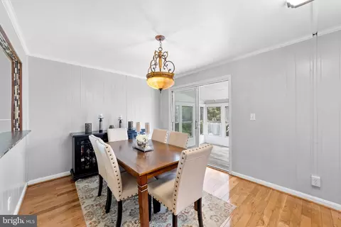 Dining - 5521 Lanham Way, Baltimore, MD 21206 photo 3 of 3
