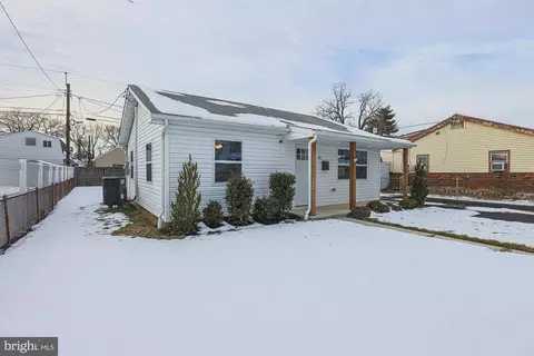 26 Helicopter Dr, Middle River, MD 21220 photo 6