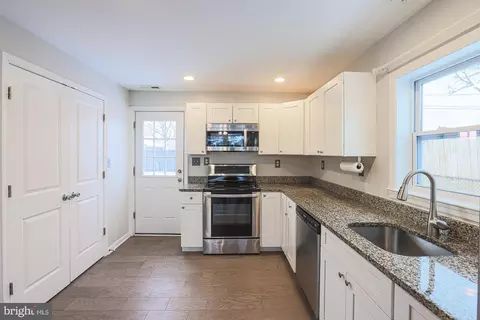 26 Helicopter Dr, Middle River, MD 21220 photo 15