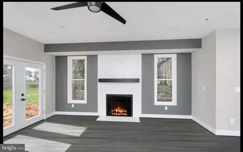 7803 Wendover Ave, Parkville, MD 21234
