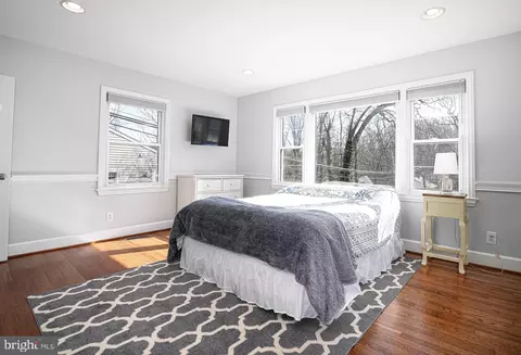 Bedroom - 520 Hampton Ln, Towson, MD 21286 photo 4 of 6
