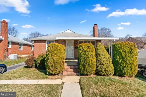 200 Osborne Ave, Catonsville, MD 21228