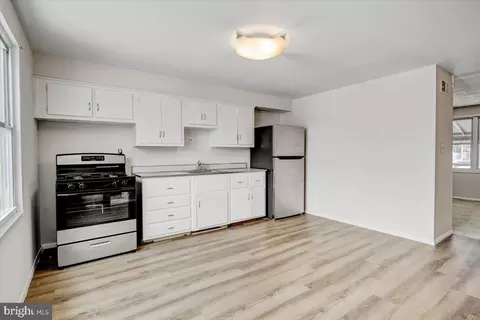 8039 Wynbrook Rd, Baltimore, MD 21224 photo 5