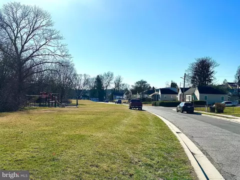 612 Meadow Rd, Baltimore, MD 21206 photo 4