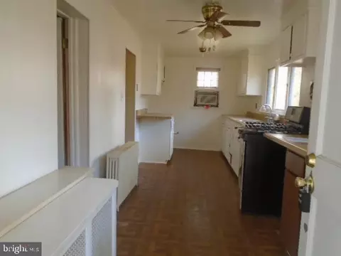8026 Rider Ave, Towson, MD 21204 photo 10