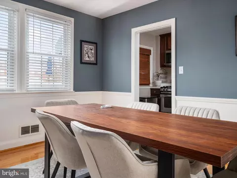 Dining - 242 Blenheim Rd, Baltimore, MD 21212 photo 2 of 3