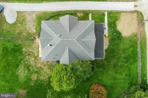 Exterior - 15202 Old Hanover Rd, Upperco, MD 21155 photo 7 of 9