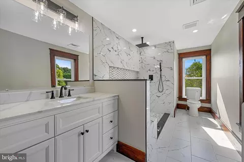 Bath - 15202 Old Hanover Rd, Upperco, MD 21155 photo 2 of 5