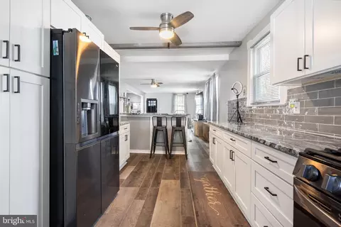 1717 Selma Ave, Halethorpe, MD 21227