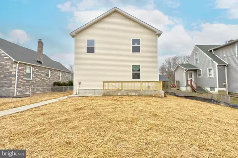 Exterior - 2618 Daisy Ave, Halethorpe, MD 21227 photo 6 of 14