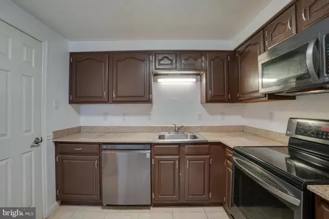 4114 Maple Path Cir #72, Nottingham, MD 21236 photo 10