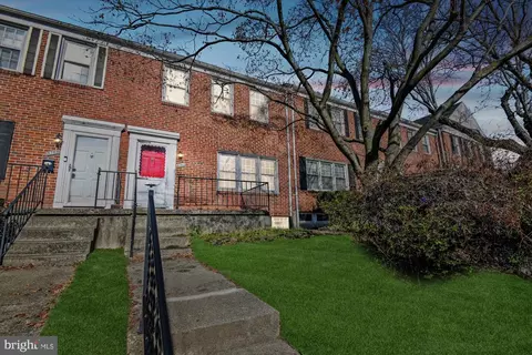 8164 Glen Gary Rd, Towson, MD 21286