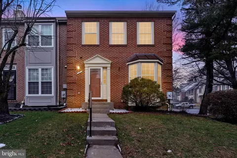 1 Steeplejack Ct, Owings Mills, MD 21117