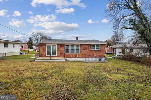 Exterior - 3307 Lauri Rd, Windsor Mill, MD 21244 photo 5 of 6