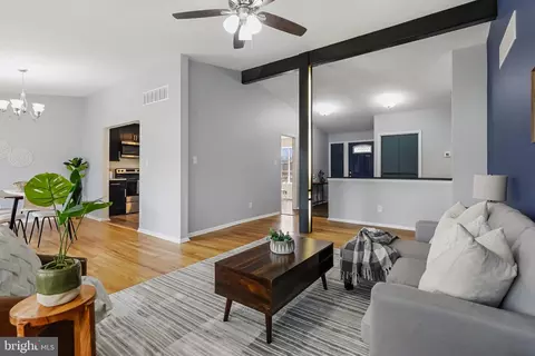 Living - 3307 Lauri Rd, Windsor Mill, MD 21244 photo 3 of 3