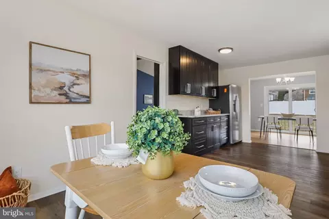 Dining - 3307 Lauri Rd, Windsor Mill, MD 21244 photo 4 of 4