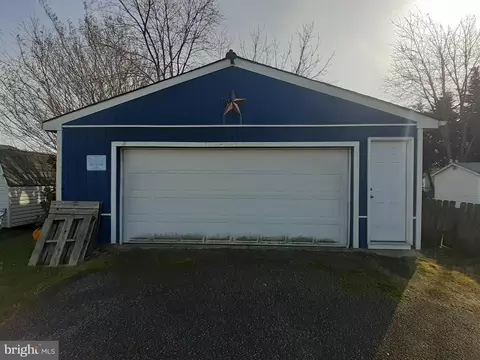 7339 Hughes Ave, Sparrows Point, MD 21219 photo 6