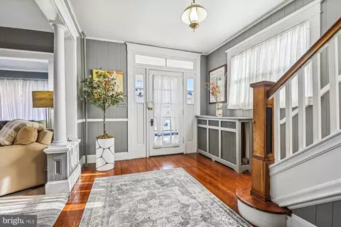 Entry Way - 1016 S Beechfield Ave, Baltimore, MD 21229 photo 1 of 5