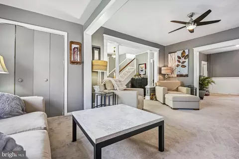 Living - 1016 S Beechfield Ave, Baltimore, MD 21229 photo 5 of 5