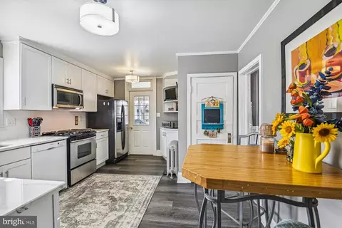 Kitchen - 1016 S Beechfield Ave, Baltimore, MD 21229 photo 1 of 3