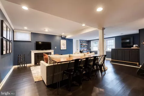 1104 Hampton Garth, Towson, MD 21286 photo 26
