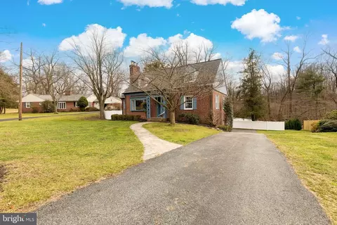 1104 Hampton Garth, Towson, MD 21286 photo 35