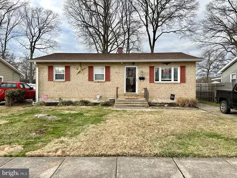 3718 Red Grove Rd, Middle River, MD 21220