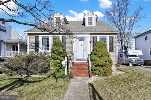 3222 Willoughby Rd, Parkville, MD 21234