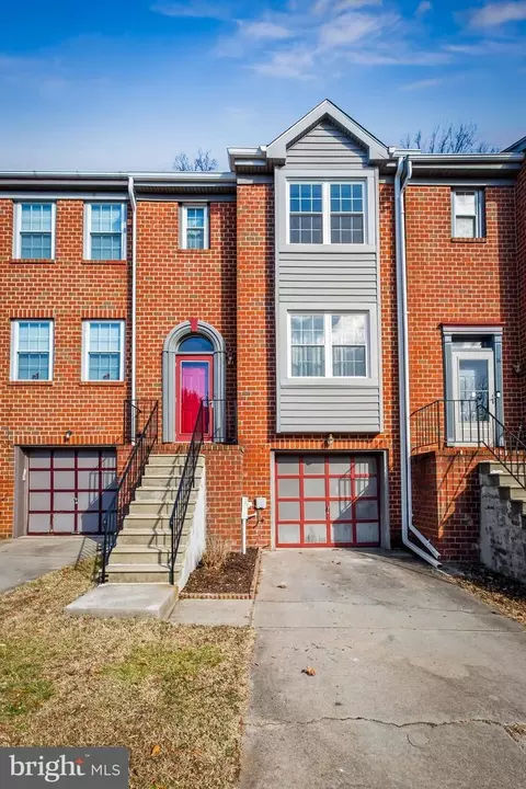 14 Sundown Ct, Baltimore, MD 21206