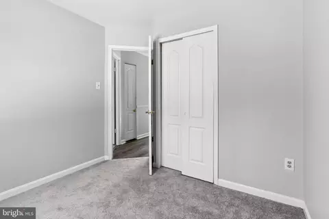 Bedroom - 14 Sundown Ct, Baltimore, MD 21206 photo 2 of 4