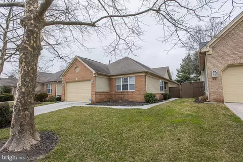 22 Stone Pine Ct, Pikesville, MD 21208