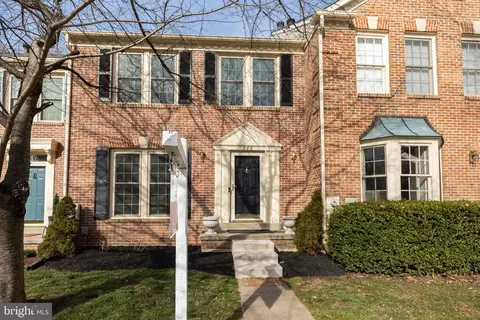 686 Budleigh Cir, Lutherville Timonium, MD 21093