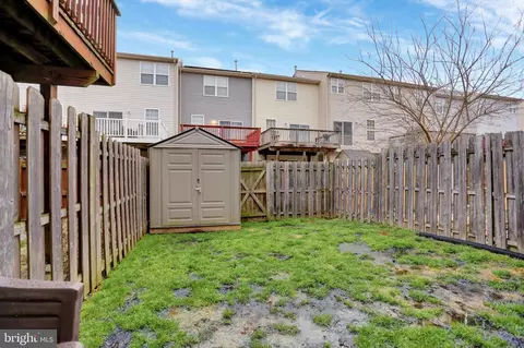 Exterior - 658 Luthardt Rd, Middle River, MD 21220 photo 5 of 7