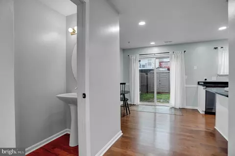 Entry Way - 658 Luthardt Rd, Middle River, MD 21220 photo 1 of 2