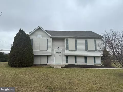 7000 Rockfield Rd, Windsor Mill, MD 21244