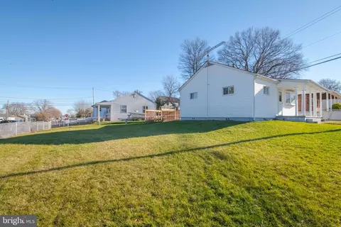 Exterior - 1 Yawmeter Dr, Middle River, MD 21220 photo 7 of 11