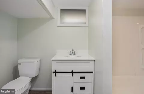 Bath - 4313 E Joppa Rd, Nottingham, MD 21236 photo 3 of 4
