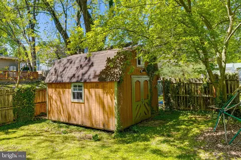 Exterior - 1237 Greystone Rd, Halethorpe, MD 21227 photo 16 of 16