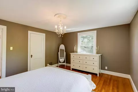 Bedroom - 1237 Greystone Rd, Halethorpe, MD 21227 photo 7 of 16