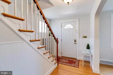 Entry Way - 1237 Greystone Rd, Halethorpe, MD 21227 photo 2 of 2