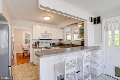 Kitchen - 1237 Greystone Rd, Halethorpe, MD 21227 photo 1 of 7