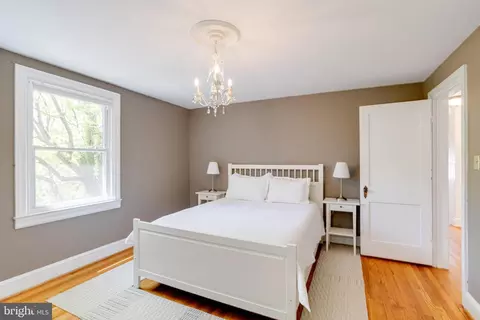 Bedroom - 1237 Greystone Rd, Halethorpe, MD 21227 photo 4 of 16