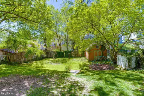 Exterior - 1237 Greystone Rd, Halethorpe, MD 21227 photo 11 of 16
