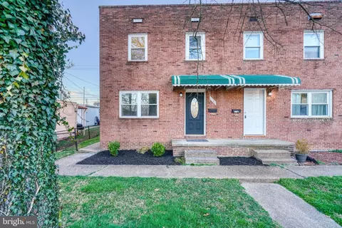 1720 Yakona Rd, Parkville, MD 21234