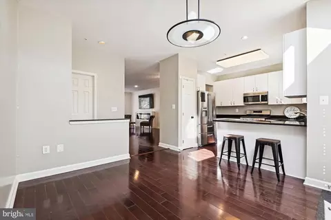 Kitchen - 43 Stridesham Ct, Baltimore, MD 21209 photo 2 of 5