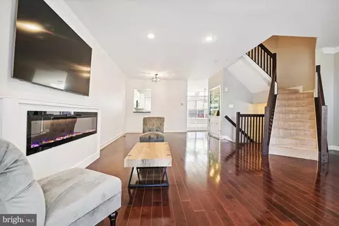 Living - 43 Stridesham Ct, Baltimore, MD 21209 photo 1 of 2