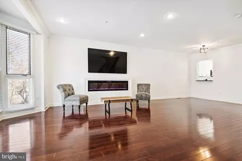 Living - 43 Stridesham Ct, Baltimore, MD 21209 photo 2 of 2