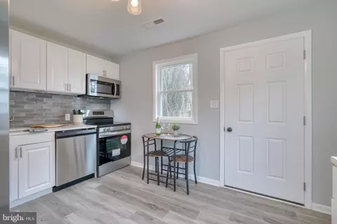Kitchen - 5 Torque Way, Middle River, MD 21220 photo 1 of 5