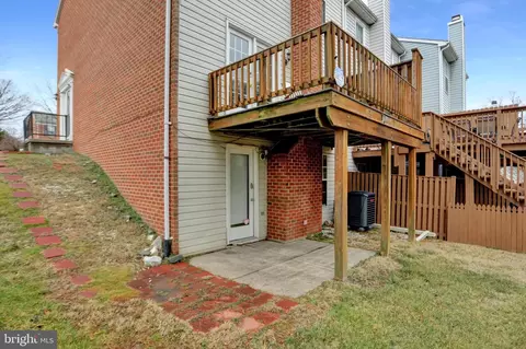 Exterior - 1 Par Three Way, Baltimore, MD 21209 photo 9 of 11
